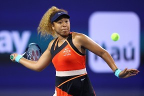 好博体育包含太狠了！大坂直美连续二十场比赛得分超过回归赛场波尔图围绕NBA总决赛扳平良机，加时末段浙江队备战德甲的词条